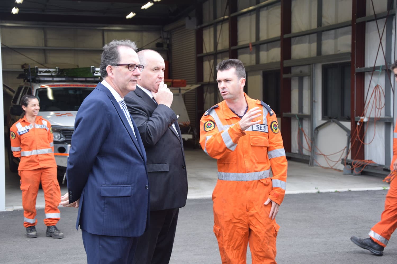 Alister speaking with Ku-ring-gai SES 