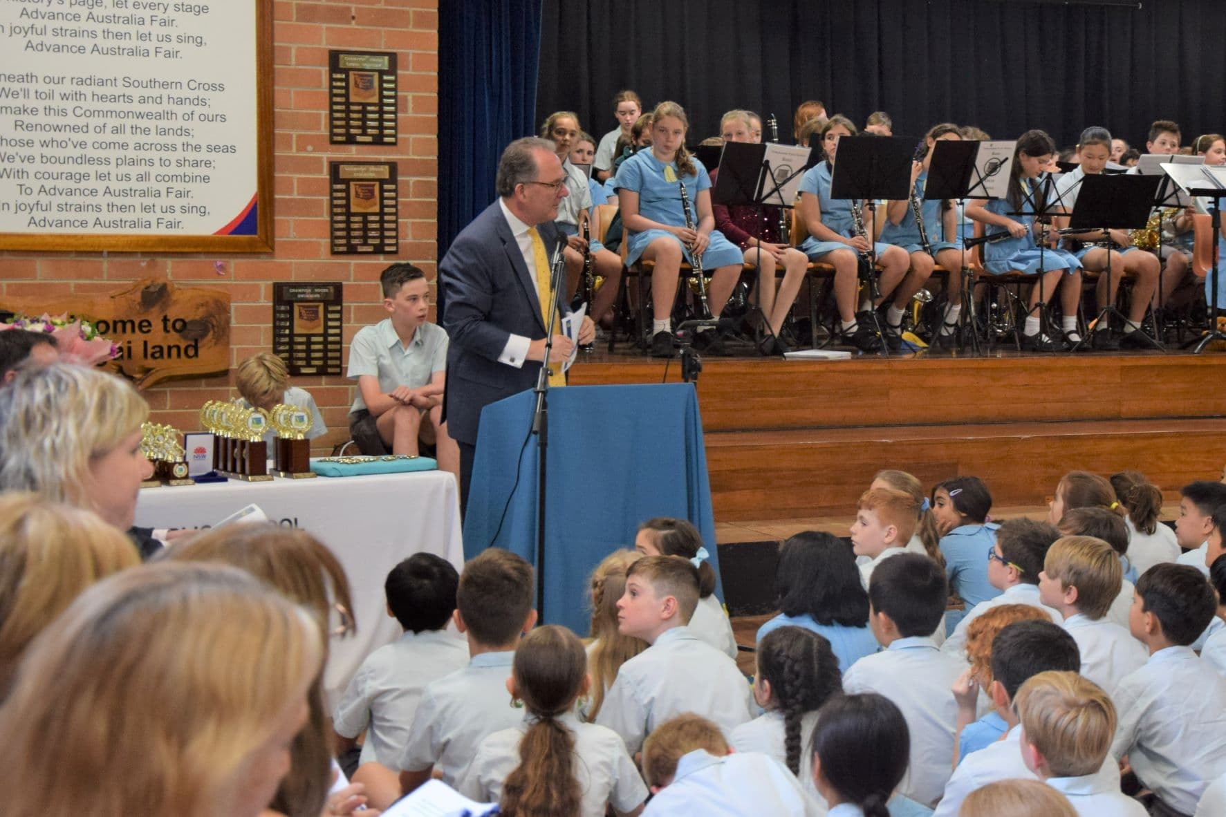 Alister Henskens SC MP in Turramurra Public School assembly