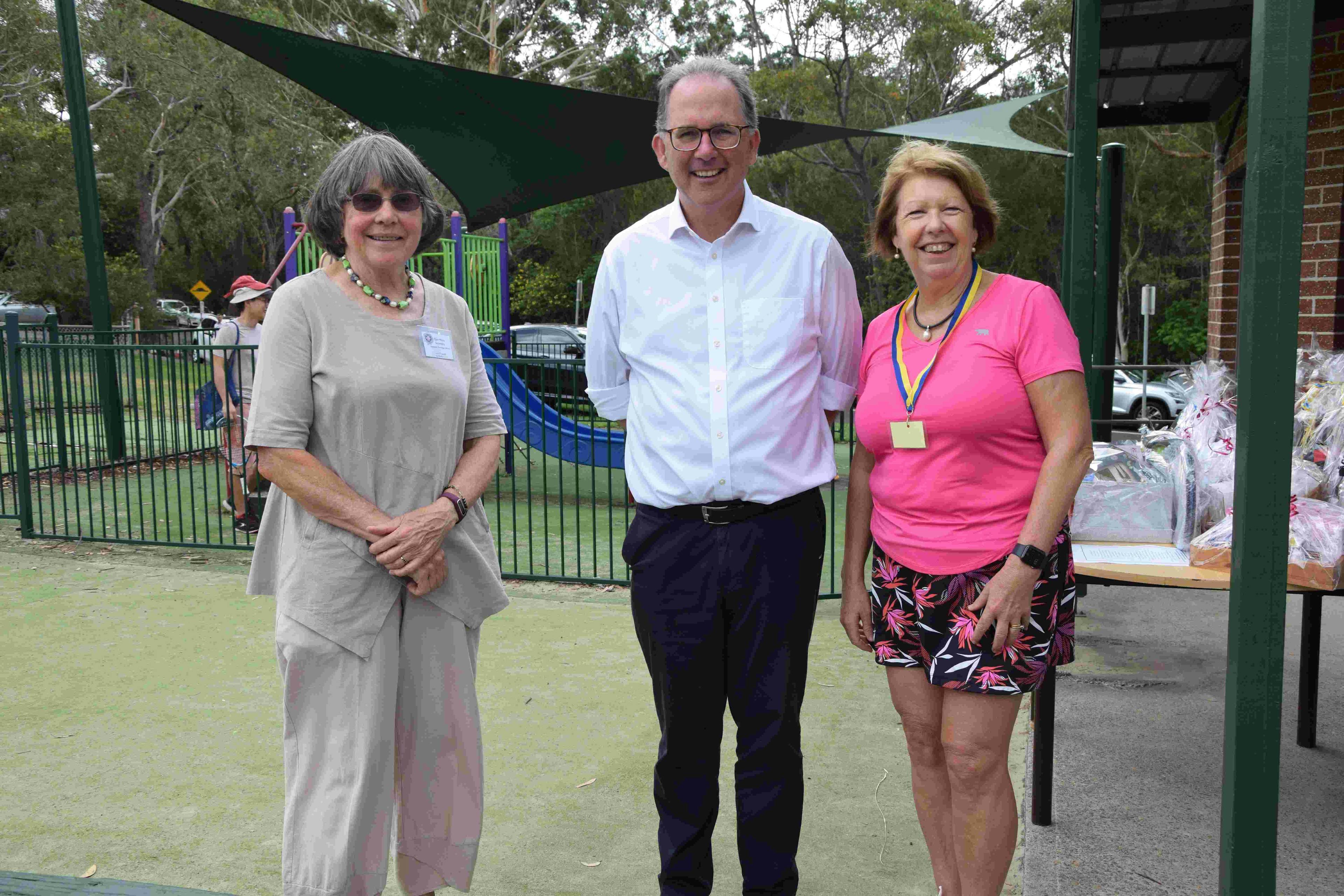 Alister Henskens SC MP with members of North West Sydney Tennis